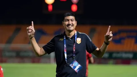 โค้ชโดนัท ยกเครดิตให้ แข้งสุโขทัย คว้าชัย 6 นัดติด